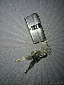 Bezpečnostní zámková vložka EVVA 30/35