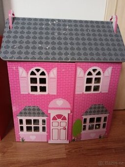 Dřevěný domeček pro panenky včetně nábytku