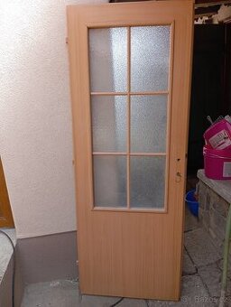 Dveře pravé 70