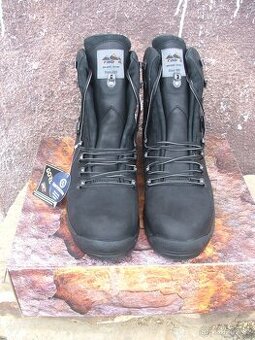 PRABOS GORE-TEX Annapurna nové vel. 47 30,7 cm