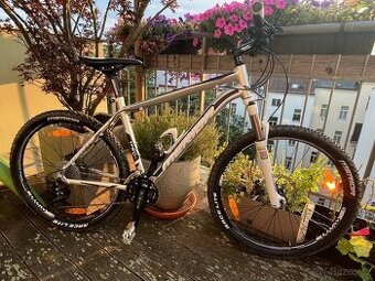 Horské kolo Merida Matts TFS 500