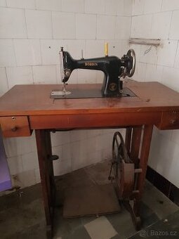 Šicí stroj