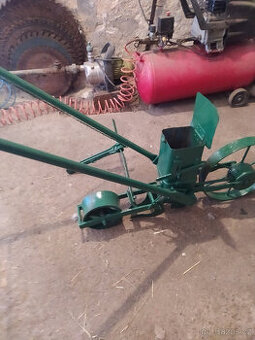 Prodám ruční sečku