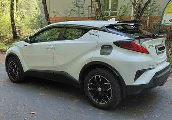 Toyota C-HR 1.2 Turbo 85 kW. r.v. 2020