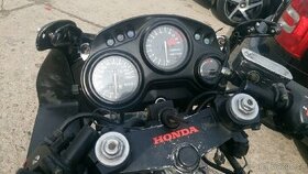 Honda cbr 600 - 1