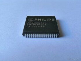 Microcontroller / mikrokontrolér MCU Phillips P 80C552 EBA/0