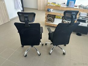 Kolečkové kancelářské židle - 1