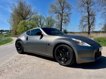 Nissan 370Z