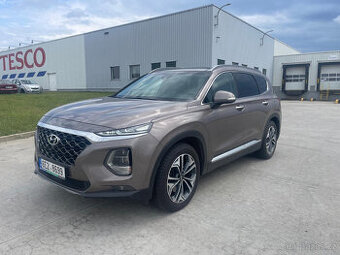 Hyundai Santa Fe 2.2D Premium - Auto na splátky bez registru
