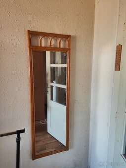 Zrcadlo za odvoz