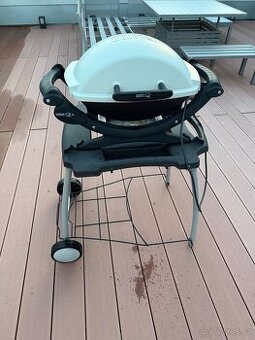 Elektrický grill Weber Q1400