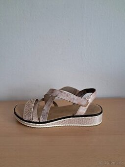 Dámské sandály Rieker 39