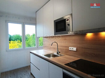 Pronájem bytu 3+1, 56 m², Pardubice, ul. Kosmonautů