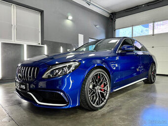 Mercedes-Benz C trieda Sedan C63 S AMG