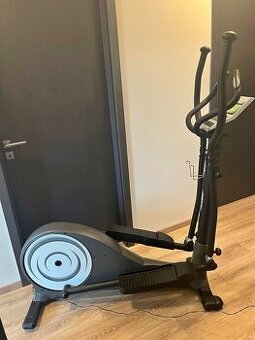 Crossový trenažér FORMERFIT VG45 (orbitrek)