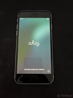 Apple iPhone SE 2022, 64 GB, Bílý – TOP STAV