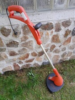 Strunová sekačka - vyžínač