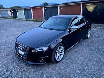 Audi S4 B8,