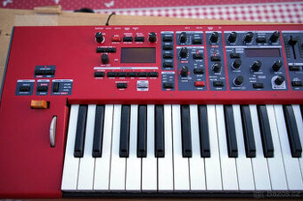 Clavia Nord Wave 2 digitální 4hlasý syntezátor, jako nový v