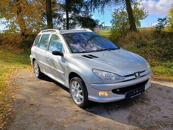 Peugeot 206 SW QUIKSILVER 1.6 16v / WEBASTO / SUPER STAV