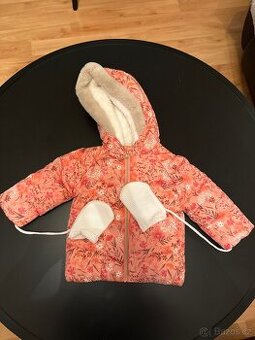 dětská bunda zimní vel. 6-9měsíců, rukavice