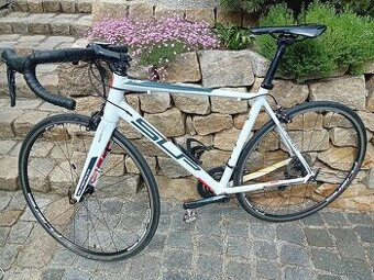 Silniční kolo Superior Road Issue