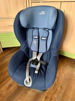 Autosedačka 9-18kg Britax King II Black Series modrá