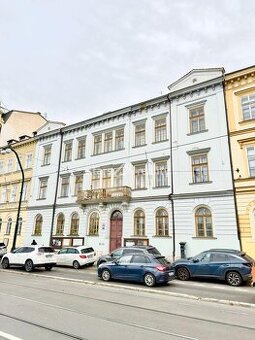 Prodej bytu 2+1, 30 m2, OV, Praha 1, ul. Smetanovo nábřeží - 1