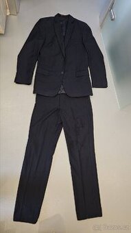 Pánský společenský oblek