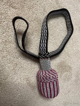 Prodám portepe a podbradnik na čepici Wehrmacht