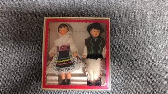 Retro panenky v kroji