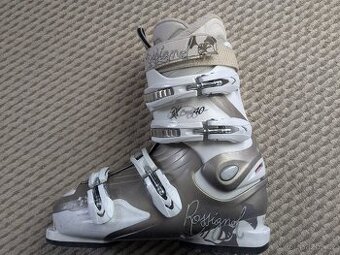Prodám dámské lyžařské boty Rossignosl vel  26,5