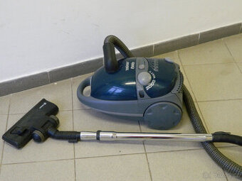 Vysavač - Zelmer 2000W