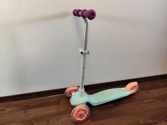 Dětská tříkolová koloběžka