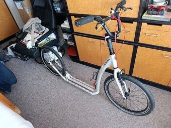 Koloběžka Kostka Twenty skládací 20" / 20"