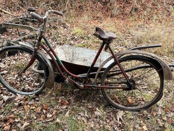 Historické jízdní kolo