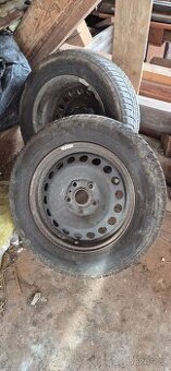 195/65 R15 2x pneu s diskama
