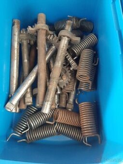 Díly převodovek Jawa pionýr ,pařez