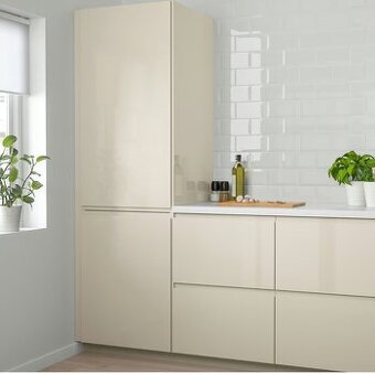 Ikea Voxtorp 60x40, 40x100, 10x40 NOVÉ dvířka, čela ve fólii