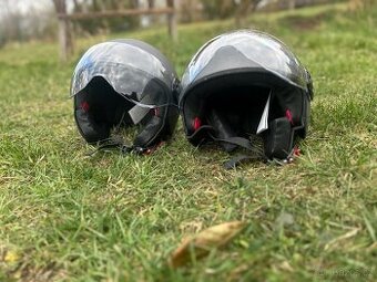 Přilby na motocykl