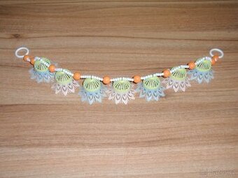 Retro chrastítko hrkátko Zvonky Zvonečky řetěz na kočárek