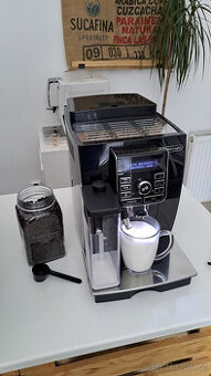 Automatický kávovar Delonghi Cappuccino