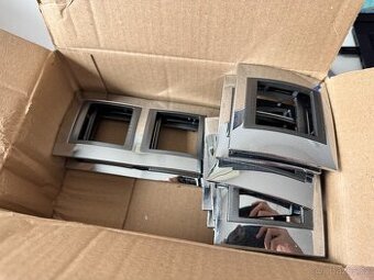 Schneider Electric Unica ramecky
