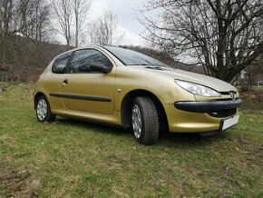 PEUGEOT 206 NOVÉ V ČR/1.MAJITELKA/86TIS.KM/STK 2026 BŘEZEN