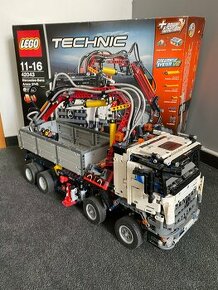 Lego Technic Mercedes Arocs