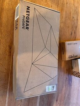 NetGear ProSafe JGS524 200EUS - 1