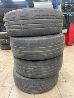 Letní pneu 225/45/19