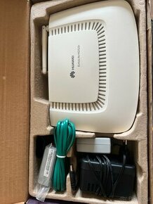 WiFi router Huawei EchoLife HG520i - 1