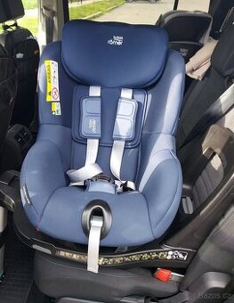Otočna BRITAX RÖMER autosedačka Dualfix M i-Size Ind