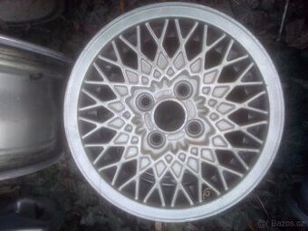 MSW 4x100mm R13 e t32 pekny stav